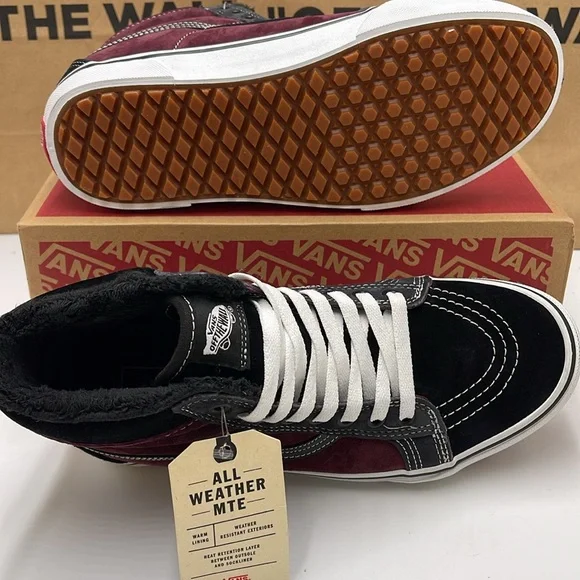 Vans Men’s Sk8-Hi Mte(Mte) Port Royale/BlackVN0A4BV7XKZBoots Sneakers